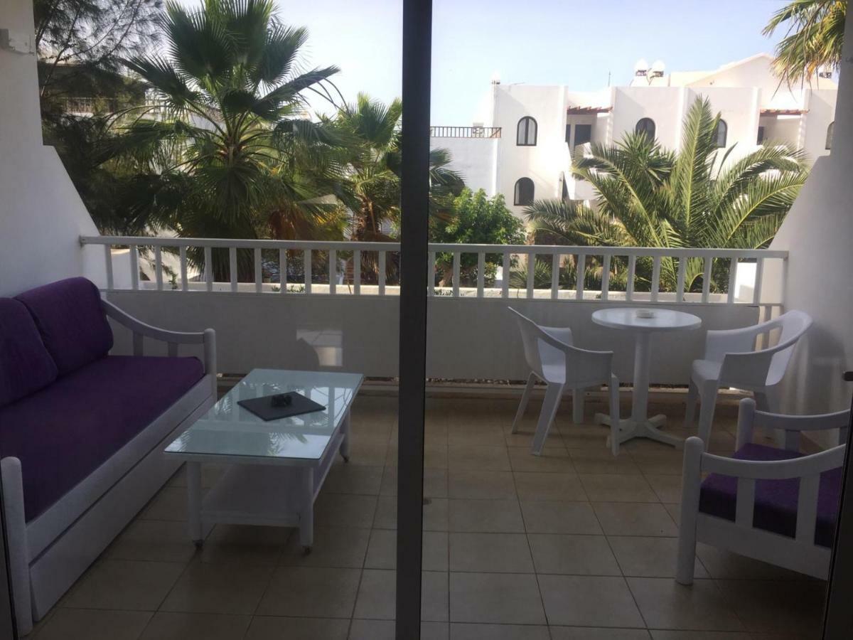 Daruma Apartments Costa Teguise Kültér fotó